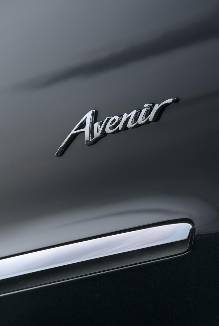 Логотип Buick LaCrosse Avenir 2017 года  (NA) (фото 9 из 11)